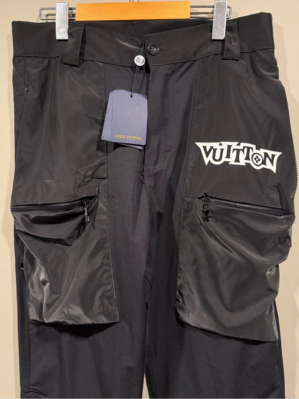 Louis Vuitton Utility tech Cargo Trousers with Logo Patch and front zip pockets